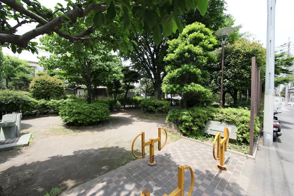 Modern Living Nakano I