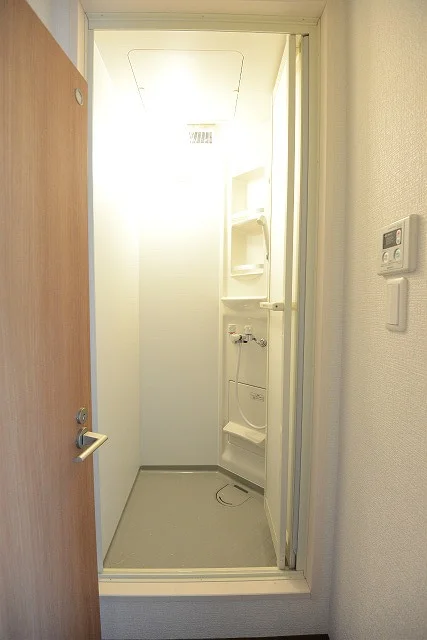横浜上星川ハウス