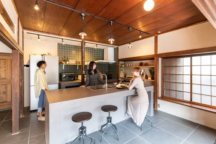 仲な家 nakanaka