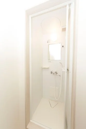 シャワー室