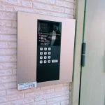 インターホン