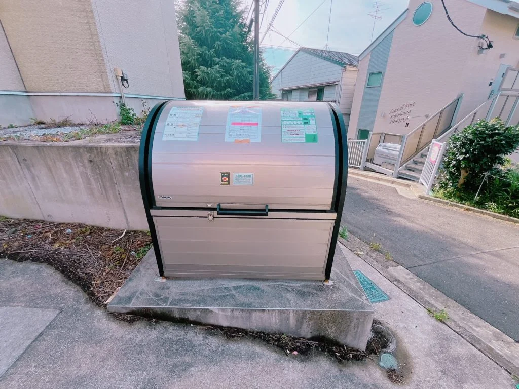 ゴミストッカー