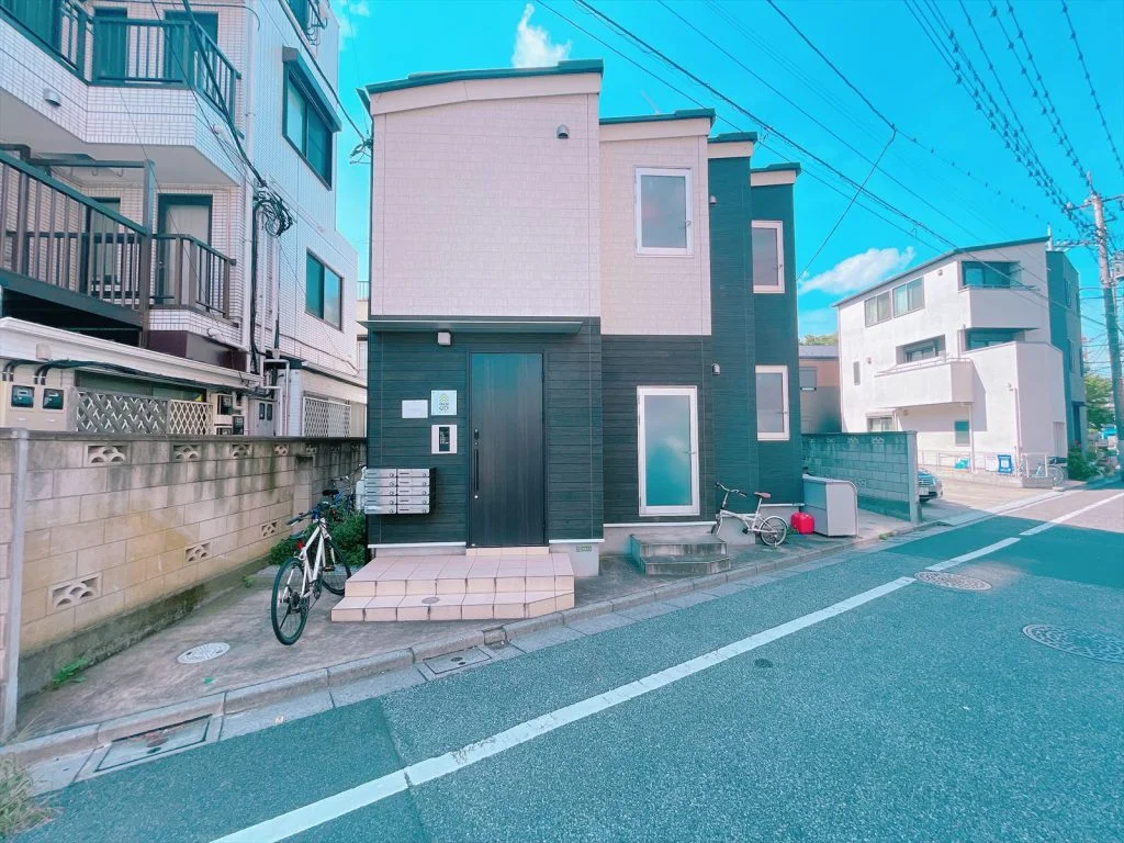 TOKYO β Takenotsuka 6
