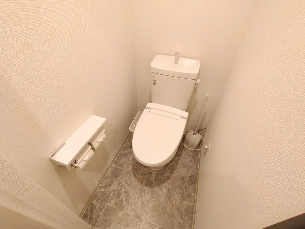 Toilet