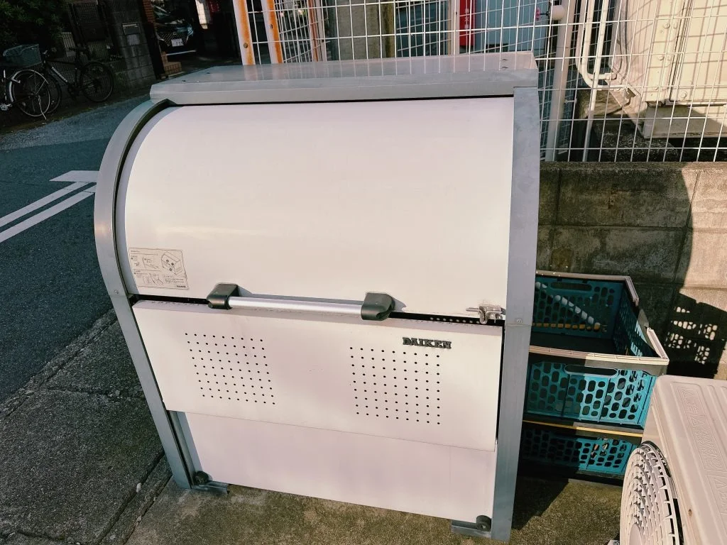 Garbage storage