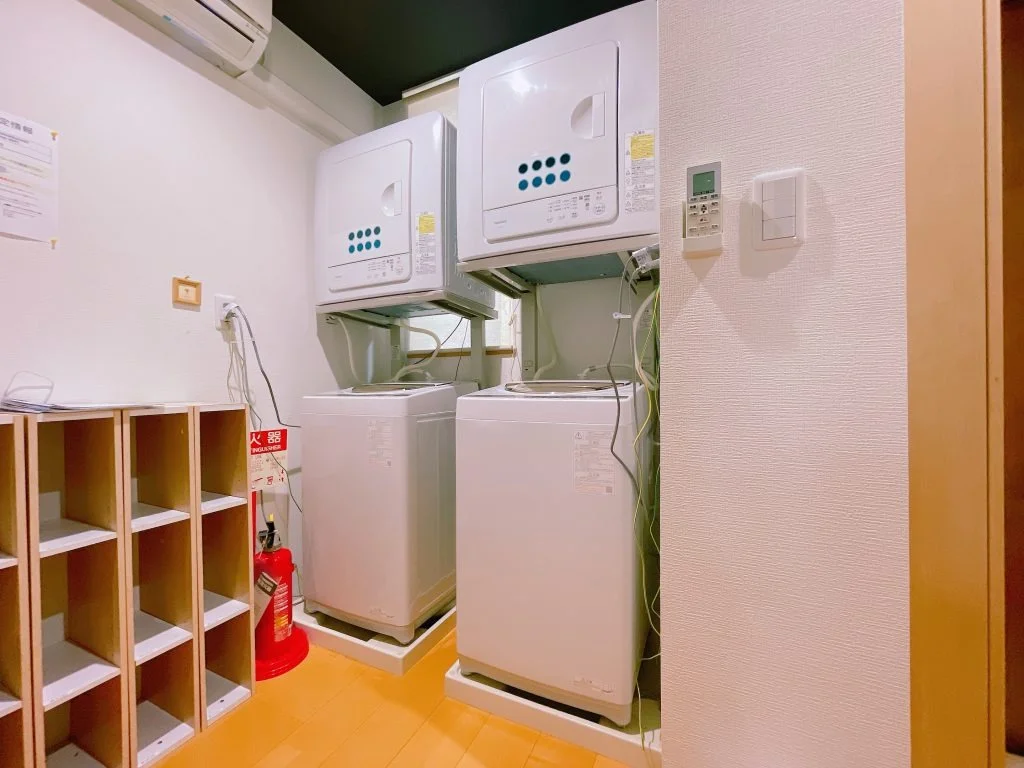 Washing machine and dryer