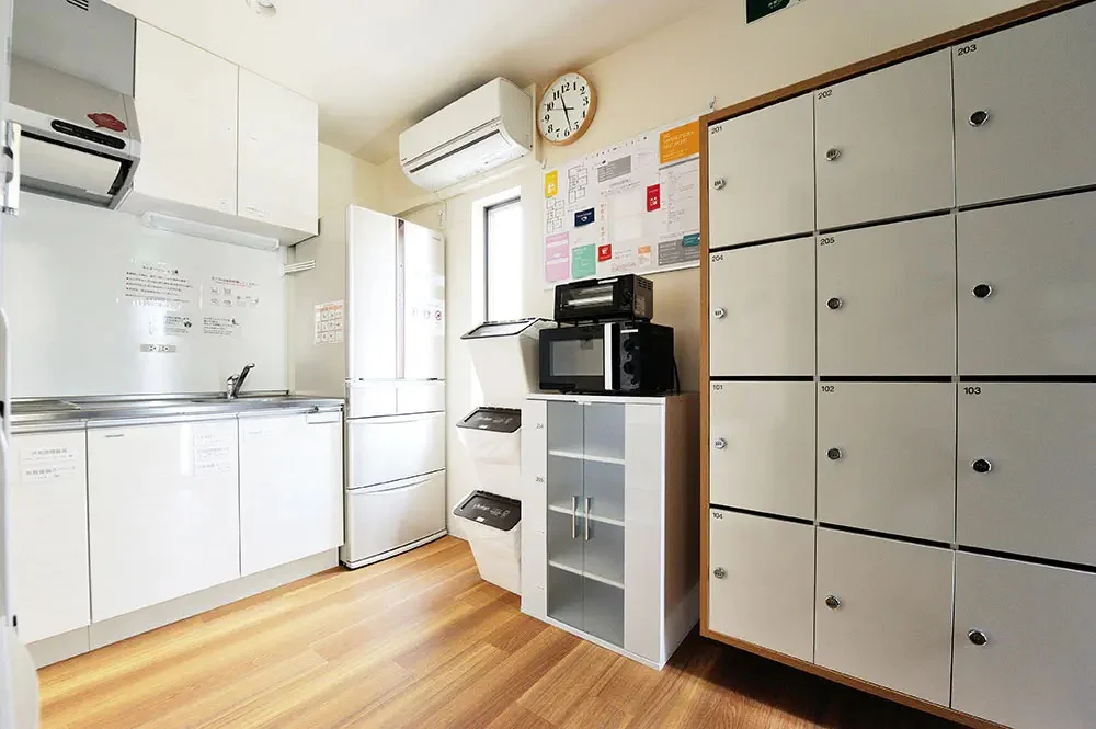 Kitchen and lockers