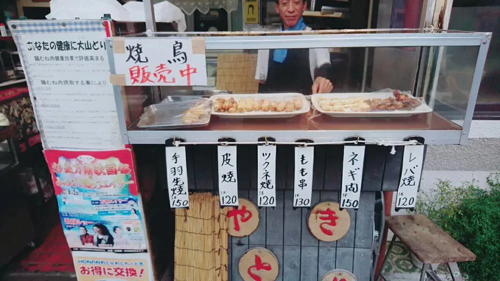 焼き鳥販売の屋台