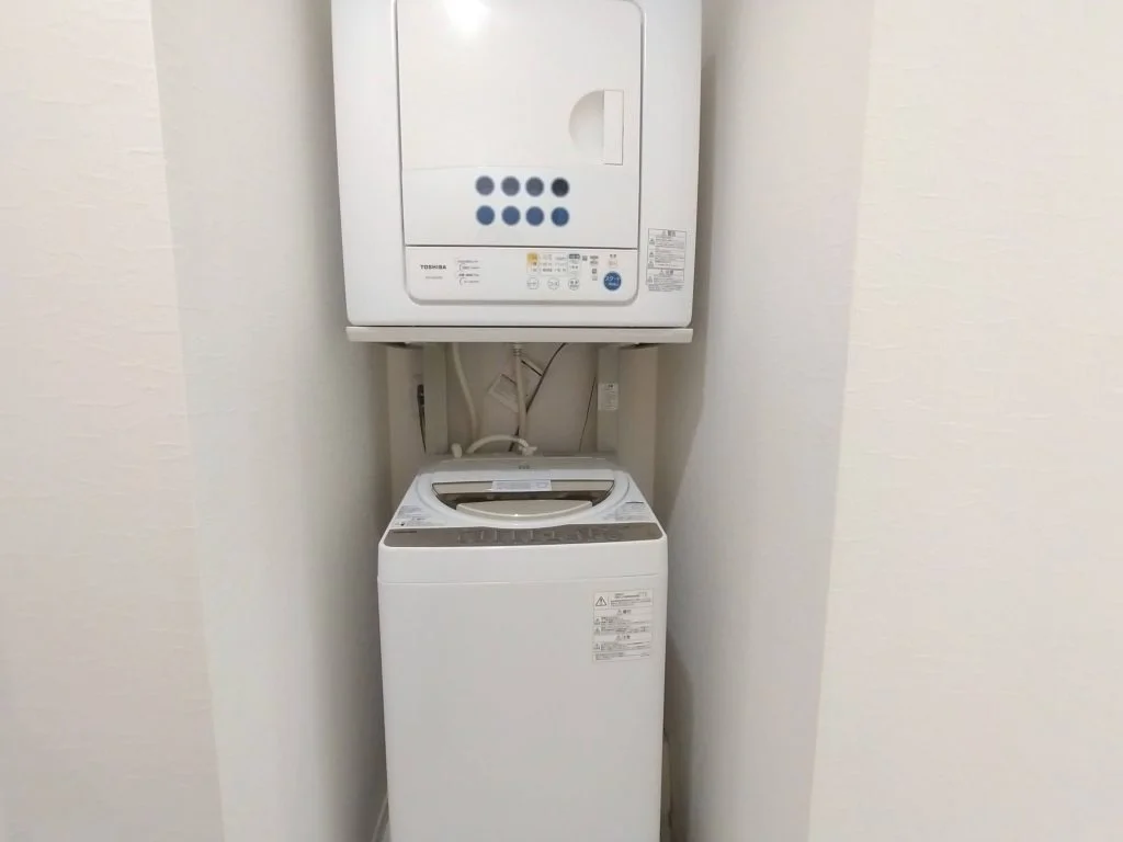 Washing machine and dryer