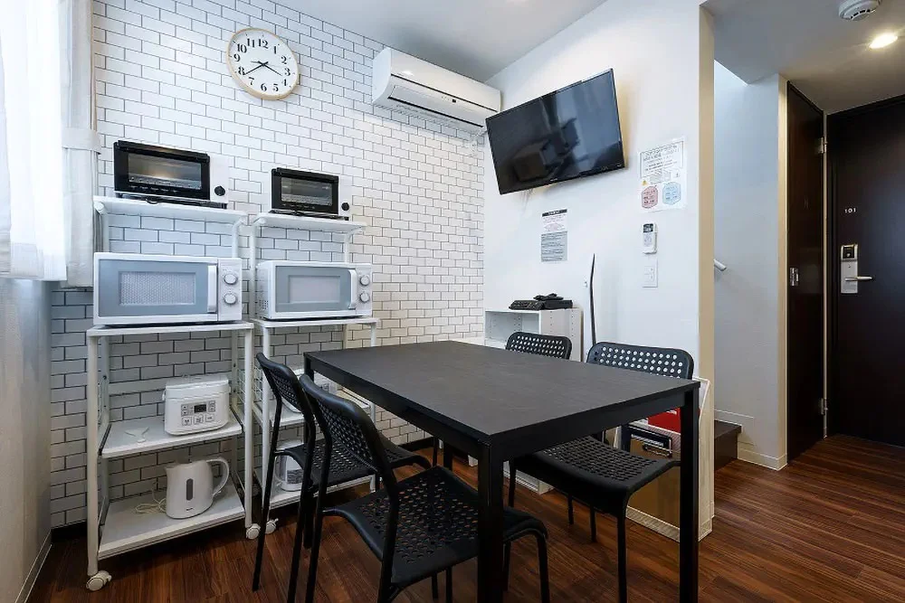 Kitchen and dining space