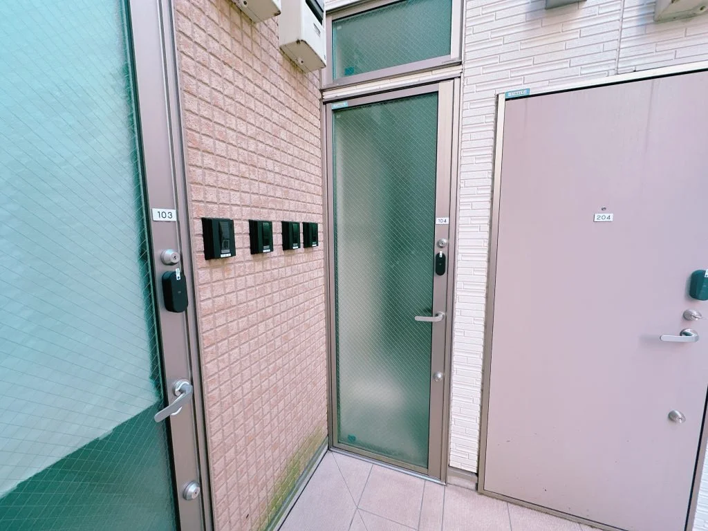 玄関ドア
