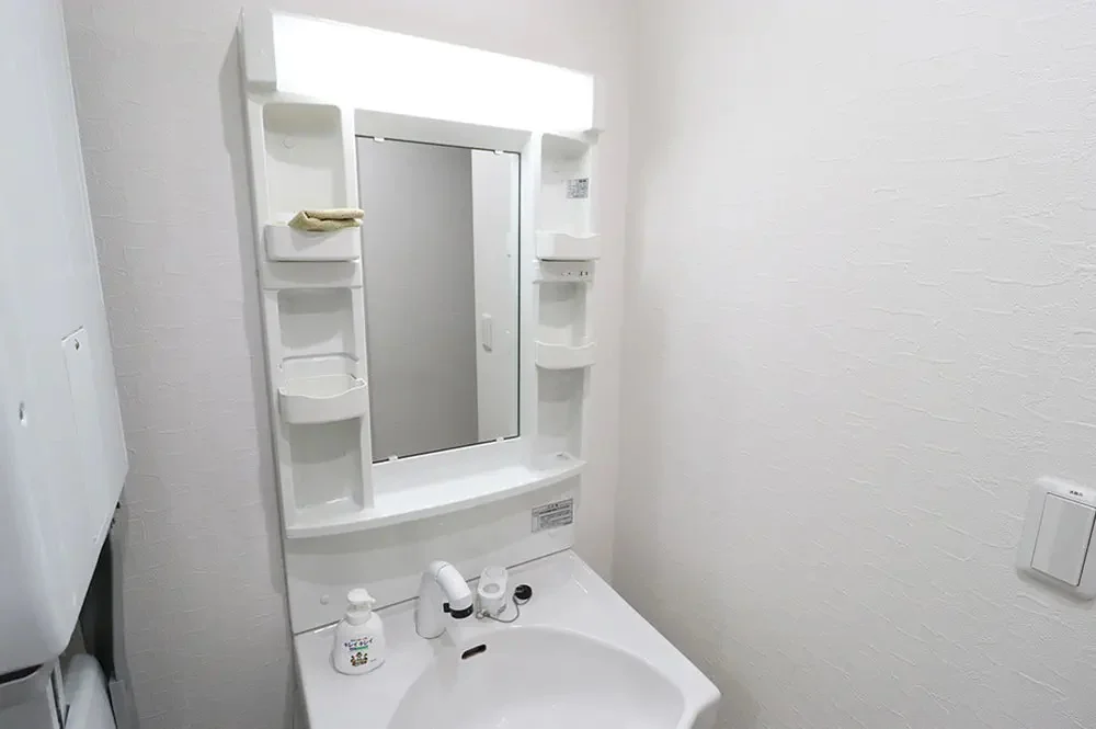 Washbasin