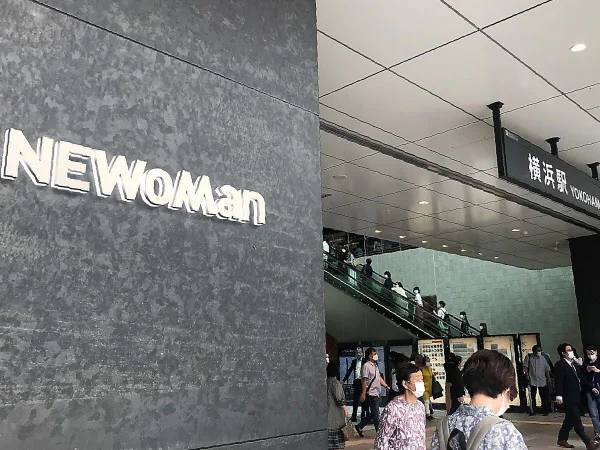 横浜駅北口NT青木橋 のスナップ写真