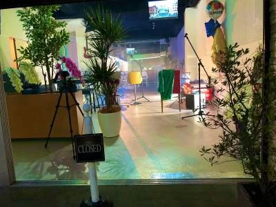 スーパーカーハウス板橋 のスナップ写真 — １階カフェ