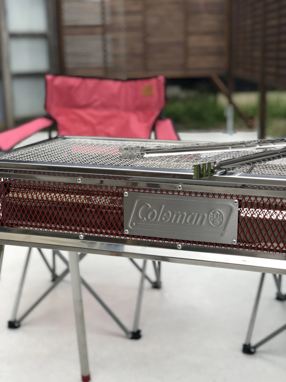 ShareHouse SamaSama のスナップ写真 — お庭のウッドデッキではBBQが楽しめます。