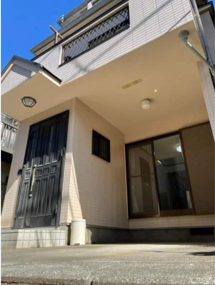 愛犬・愛猫と暮らす家 TSURUSE HOUSE のスナップ写真 — ペット住めるシェアハウス