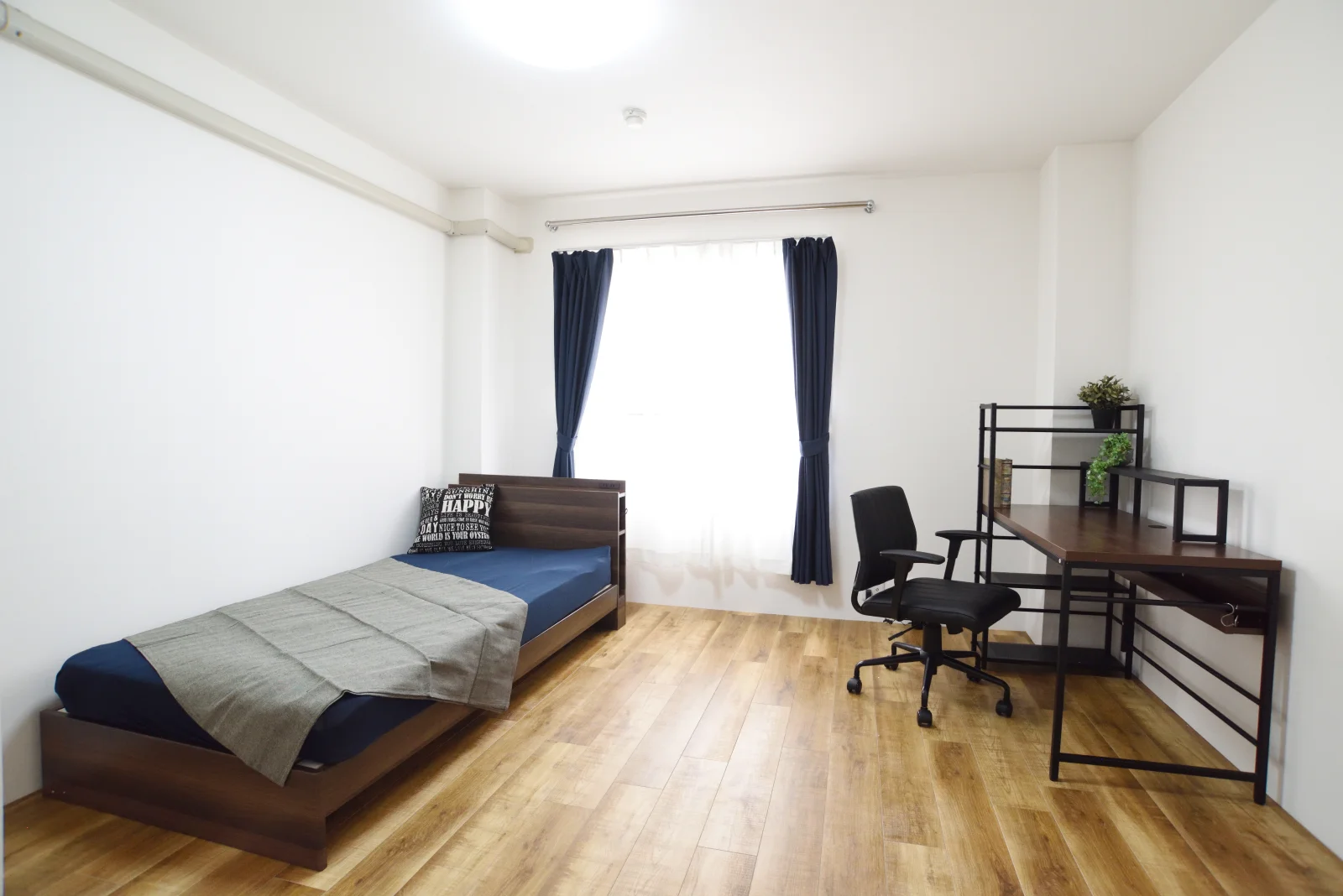 お部屋の一例。家具の形もお部屋ごとに違います