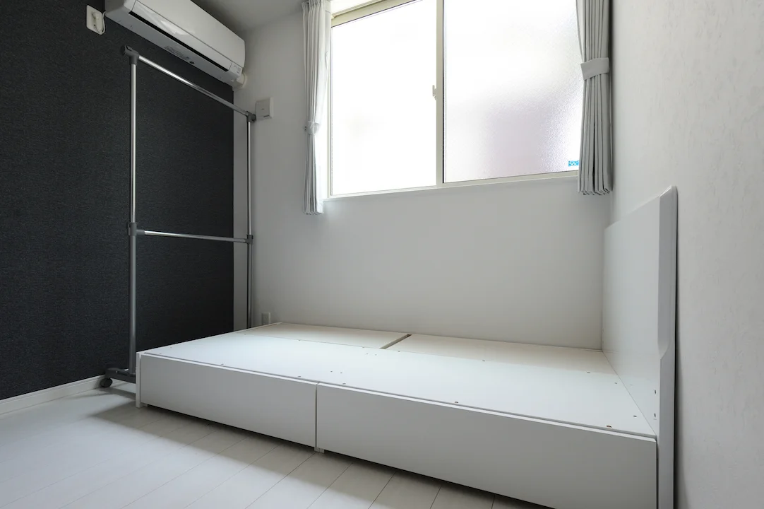 Furnished with appliances