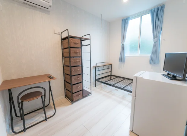 Furnished with appliances