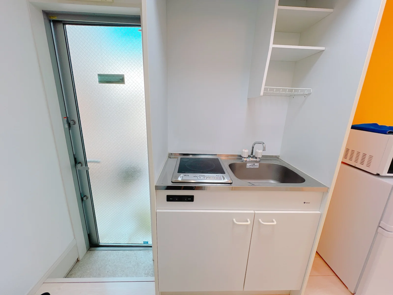 Private kitchen in room