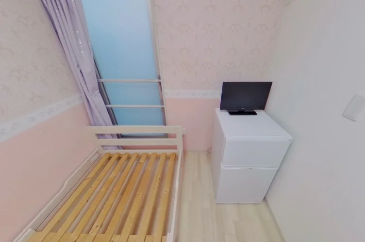 Furnished with appliances