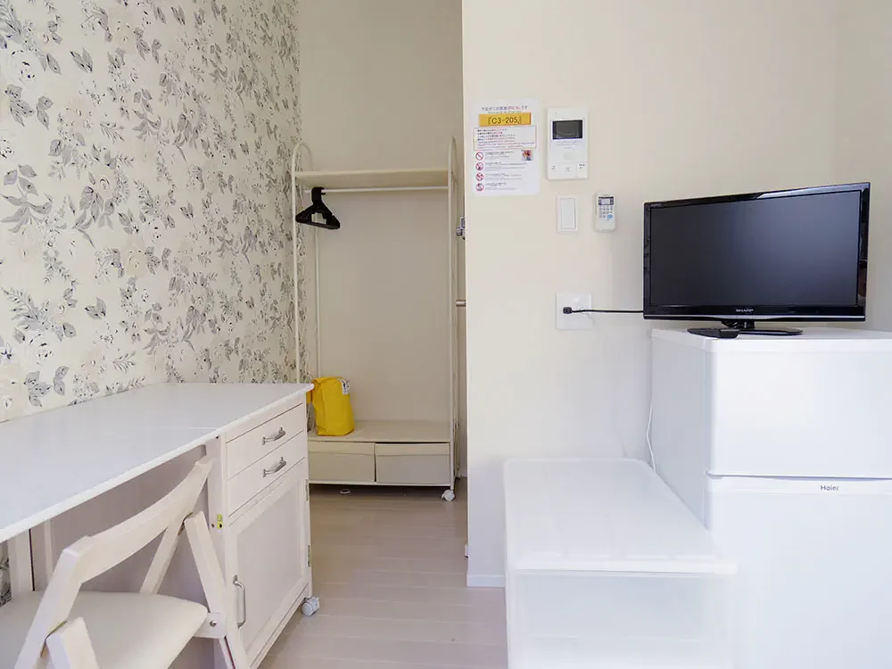 Furnished with appliances
