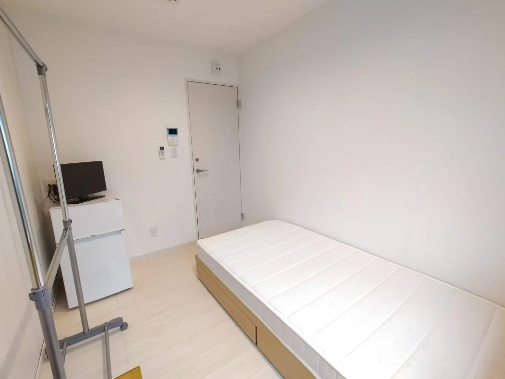 Furnished with appliances