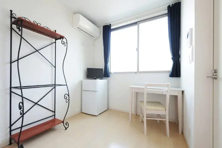 Furnished with appliances