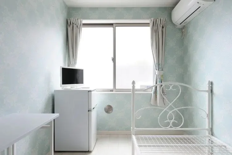 Furnished with appliances