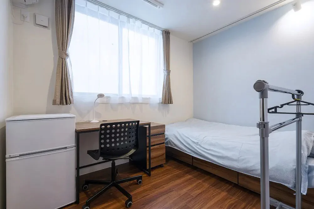 Furnished with appliances