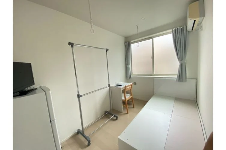 Furnished with appliances
