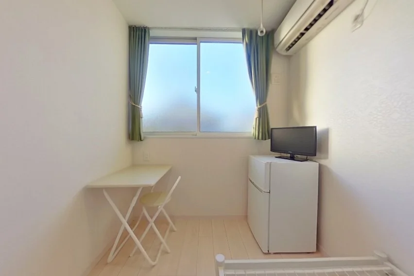 Furnished with appliances