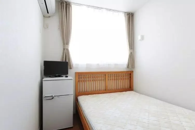 Furnished with appliances