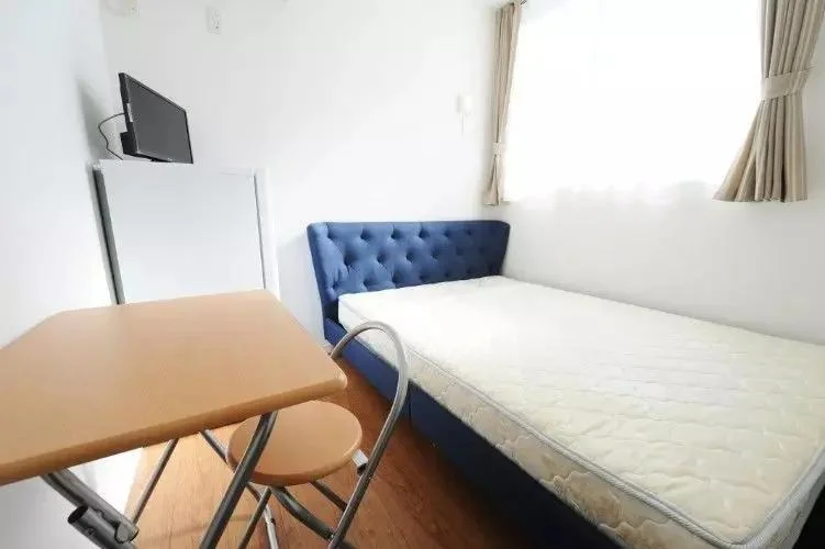 Furnished with appliances