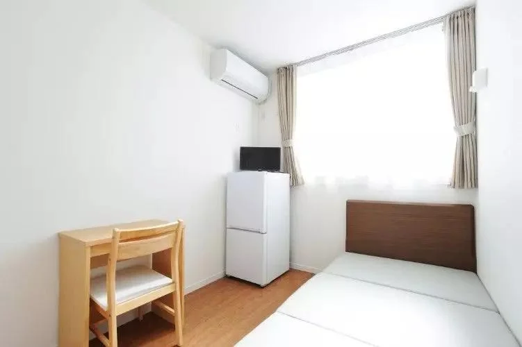 Furnished with appliances