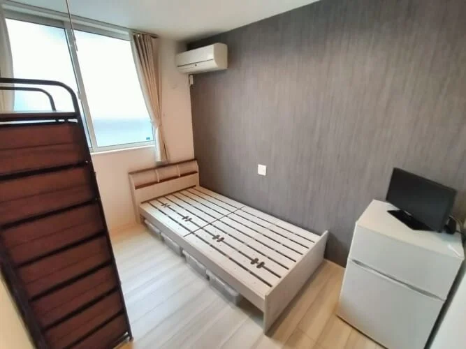 Comes furnished with furniture and appliances