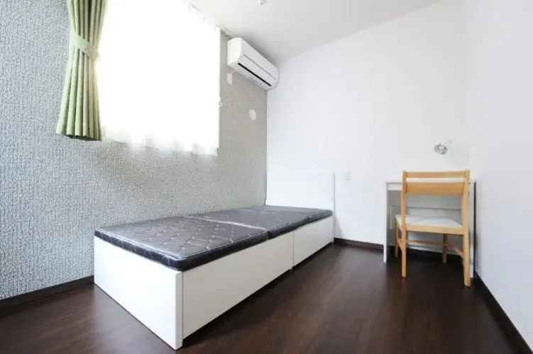 Furnished with appliances